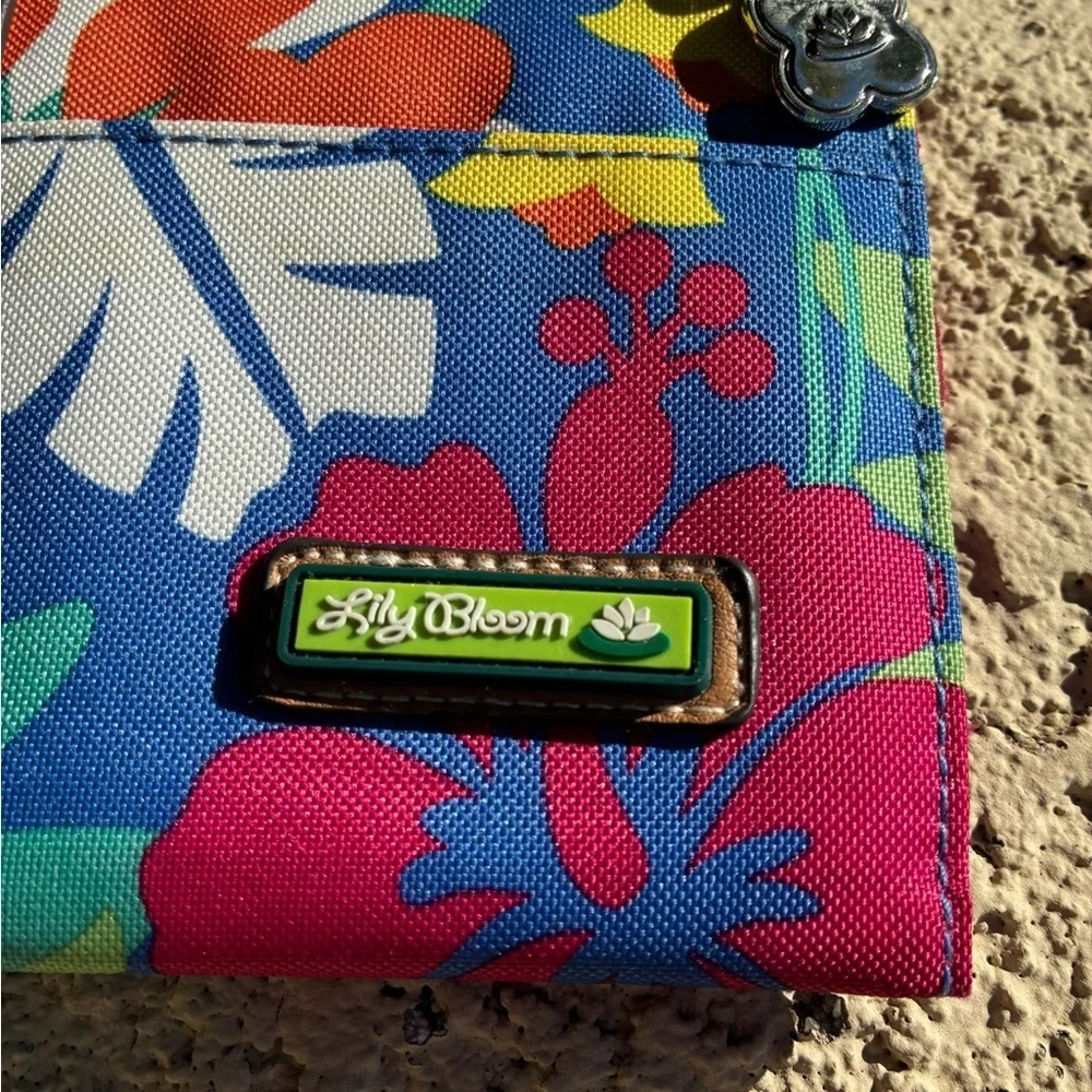 Lily Bloom Travel Wallet with Tropical Pattern